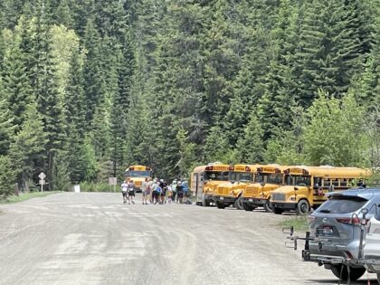 Lookout Pass Shuttle Buses at The Route of the Hiawatha